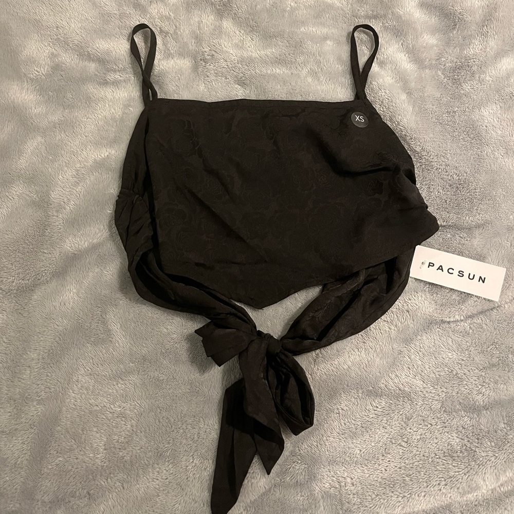 Black Cropped Bandana Top